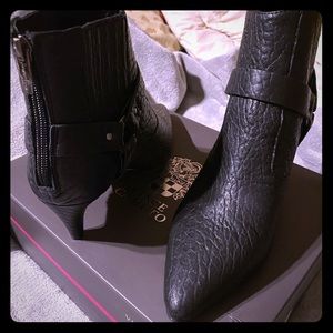 Vince camuto lamb print booties